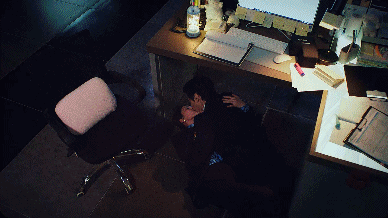 Hậu trường cảnh hôn nóng rực, đập vào tường lột cả y phục trong phim Trung Quốc-1