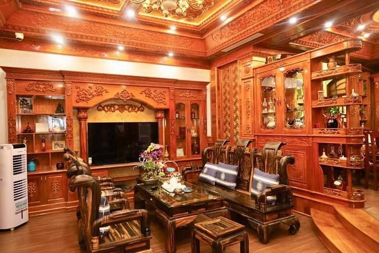 Bí ẩn chủ nhân căn biệt thự phủ gỗ từ đầu tới chân ở Hà Nội gây xôn xao-2