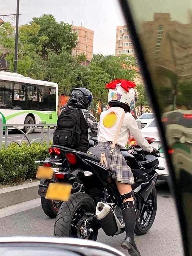 Chạy 100 km theo gái xinh lái xe phân khối lớn, chàng trai hết hồn khi nàng lộ diện-1