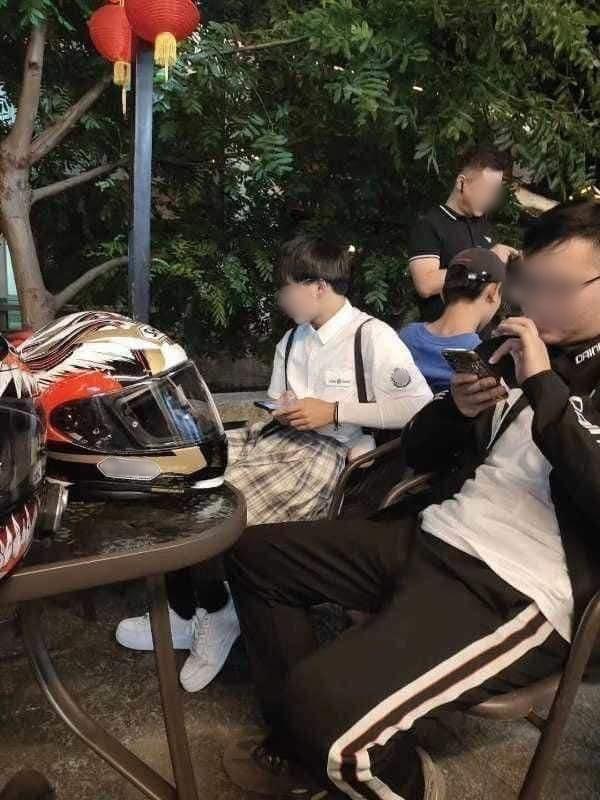 Chạy 100 km theo gái xinh lái xe phân khối lớn, chàng trai hết hồn khi nàng lộ diện-2