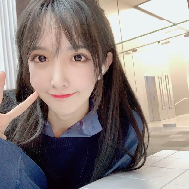 Streamer nổi tiếng công khai giới tính, nhan sắc sau chuyển giới đáng đồng tiền bát gạo-1