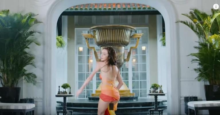 Nhảy cực sung trong MV Cá cắn câu, Mlee lộ hàng mà không hay biết-2