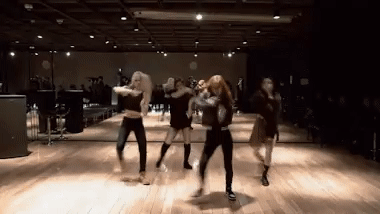 Những câu chuyện xé lòng của BLACKPINK trong trailer phim tài liệu mới-2