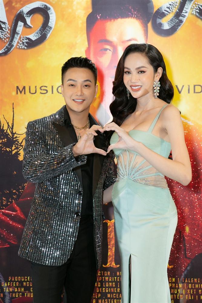 TiTi: Tương lai chưa biết thế nào, còn hiện tại Nhật Kim Anh là chị của tôi-1