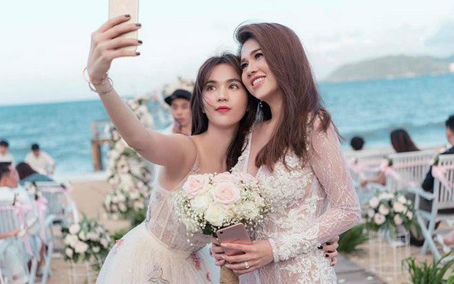 Ngọc Trinh nhiều lần chiếm spotlight cô dâu vì mặc quá nổi bật-2