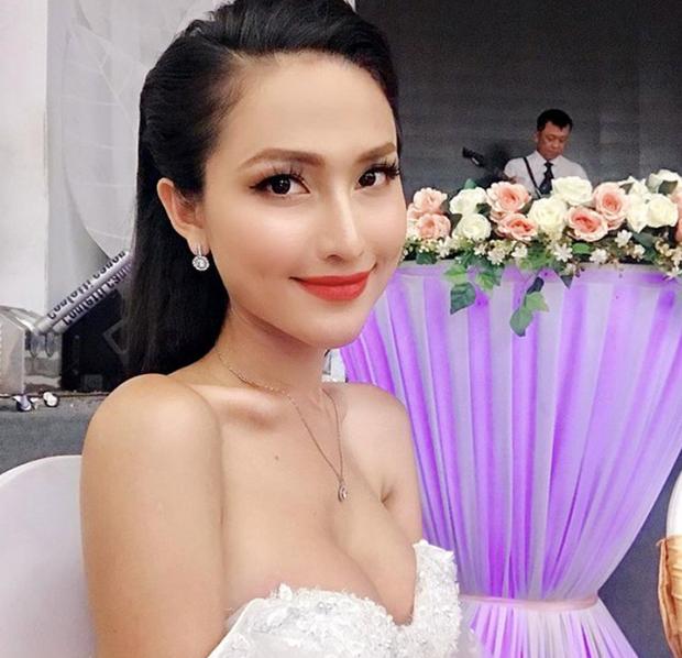 Hoa hậu chuyển giới Hoài Sa khoe ngực đơ như quả bóng-6