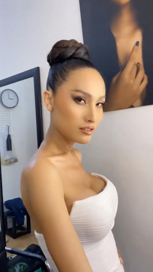 Hoa hậu chuyển giới Hoài Sa khoe ngực đơ như quả bóng-3