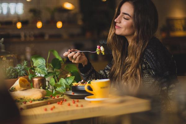 Sư Tử cẩn trọng trong các mối quan hệ, Nhân Mã có mâu thuẫn với người khác trong ngày 2/10/2020-3