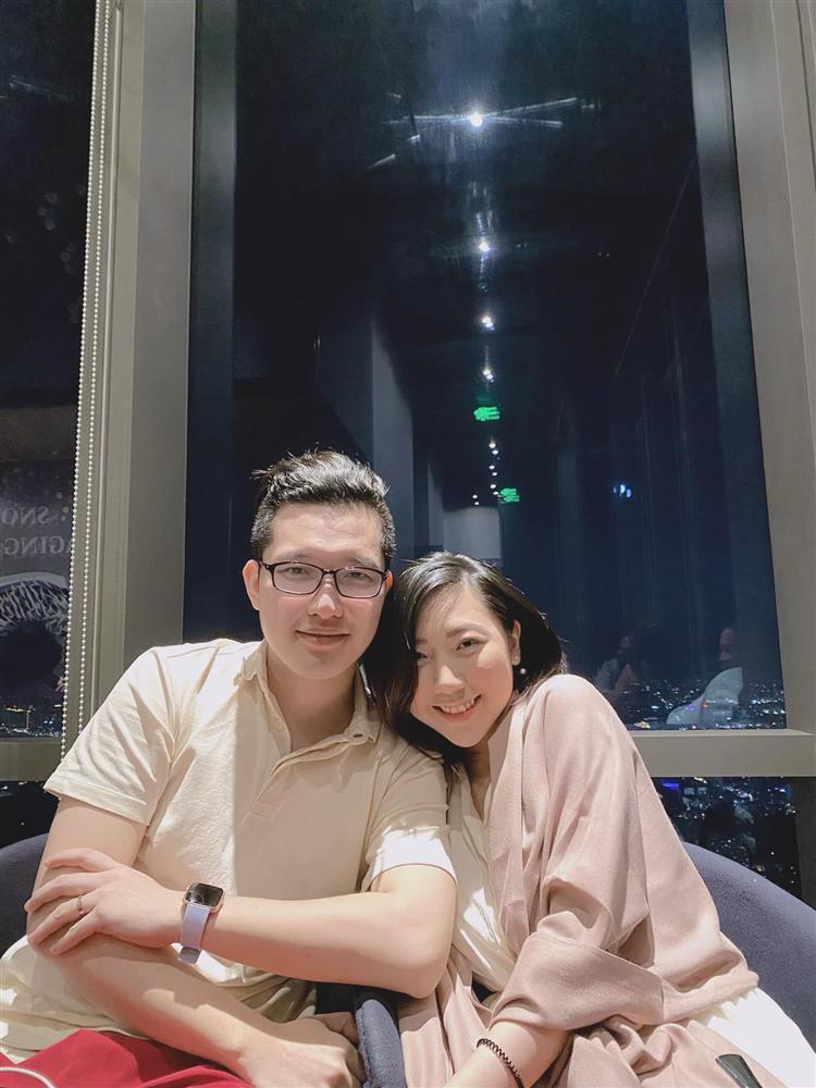 Em gái Trấn Thành qua ảnh chồng tag có thật sự lung linh như khi lên hình?-1