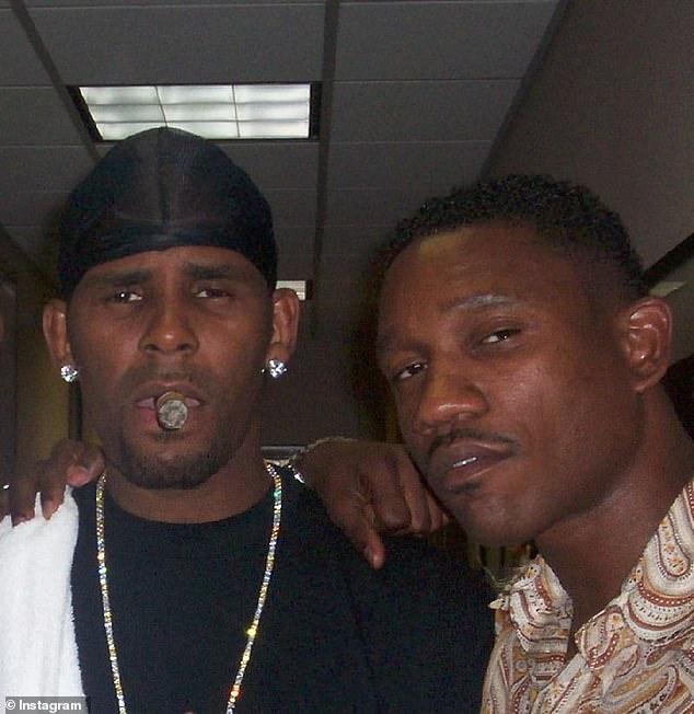 Mẹ con Kris Jenner bị kiện quấy rối tình dục-1