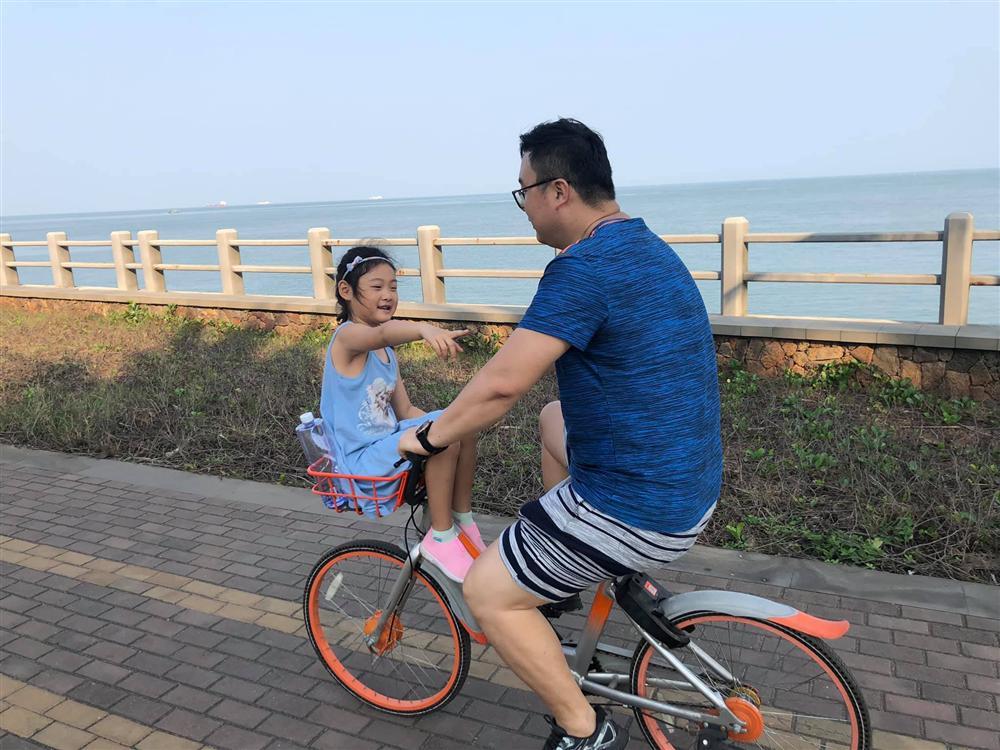 Chồng Trung Quốc hết mực yêu chiều hoa hậu Hương Giang và 2 con-4