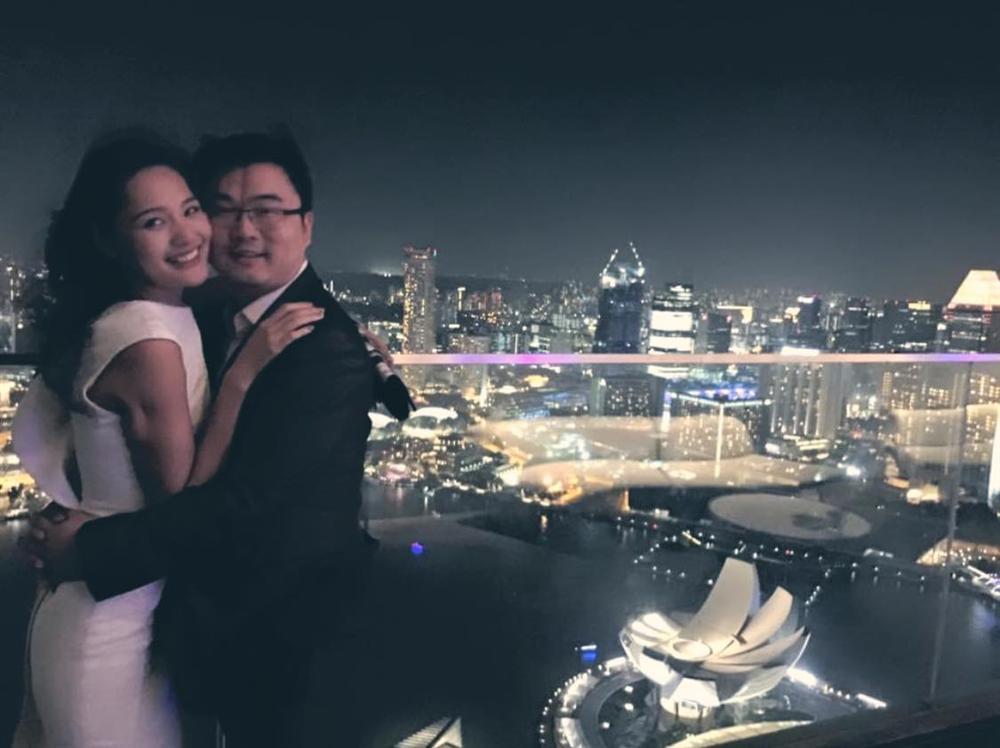 Chồng Trung Quốc hết mực yêu chiều hoa hậu Hương Giang và 2 con-14