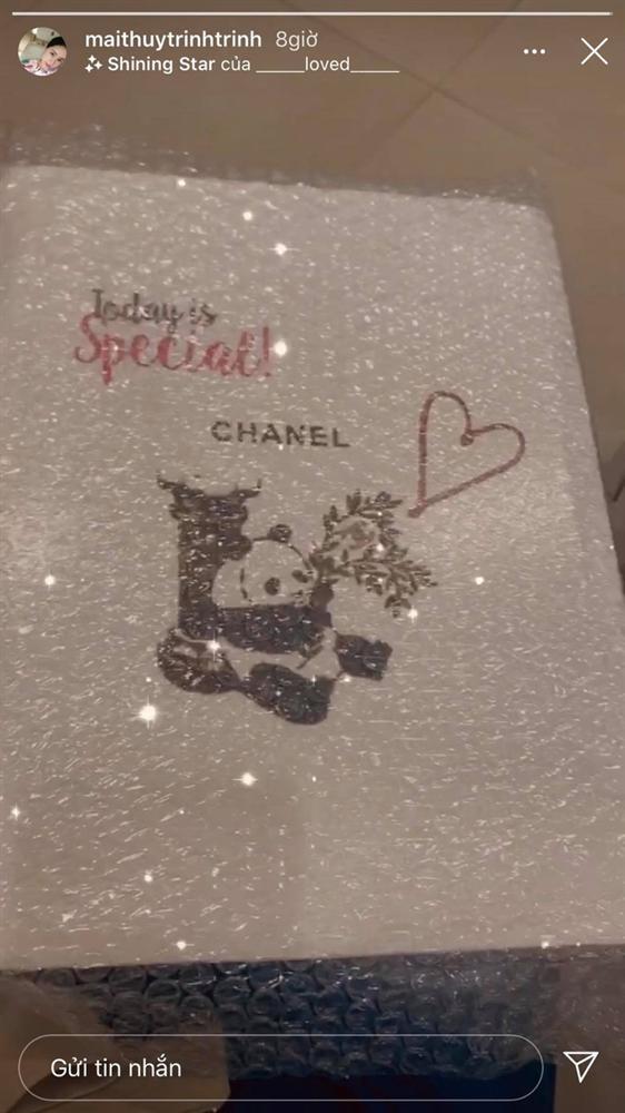 Kiểm kê những món quà khủng mùa Trung thu: Vợ chồng tặng nhau cả núi tiền, sương sương cũng xe hơi, đồ hiệu-12