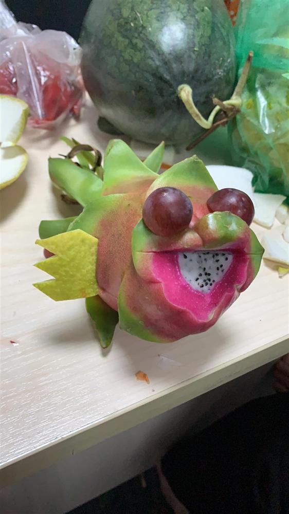 Hậu Trung thu, cô nàng khoe phần thi tỉa trái cây hết hồn nhưng giải thưởng lại gây bất ngờ-2