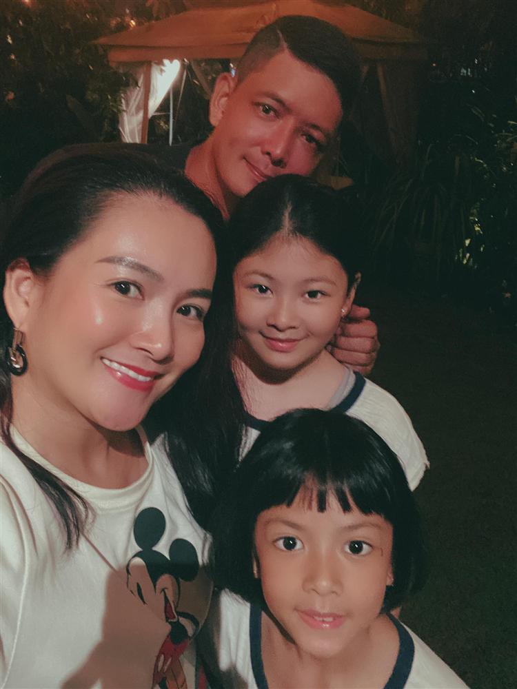 Vợ kẹt cứng trên cầu 3 tiếng, Bình Minh xuất hiện giải cứu như người hùng-5