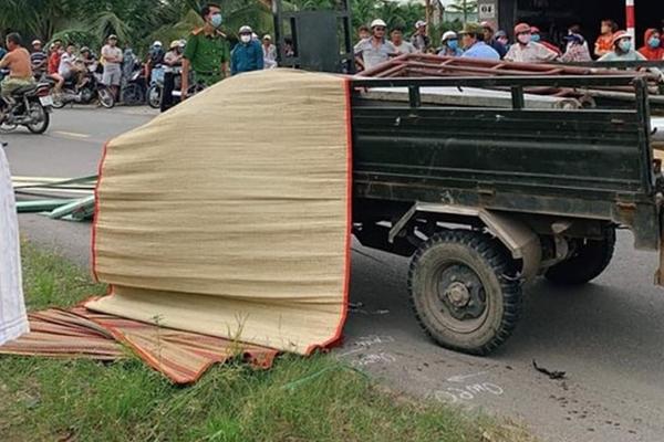 Mẹ bé gái 13 tuổi bị xe chở tôn đâm tử vong: Con đi chơi rồi đi luôn con ơi-3