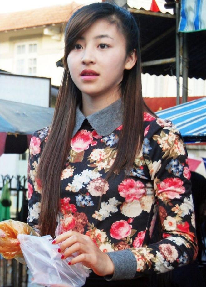 Ngoại hình ăn chơi chẳng sợ mưa rơi của hotgirl bánh tráng trộn Đà Lạt sau 7 năm nổi tiếng-1