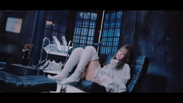 Sự trở lại của rapper Jennie: Chỉ có thể là xuất sắc đừng hỏi-4