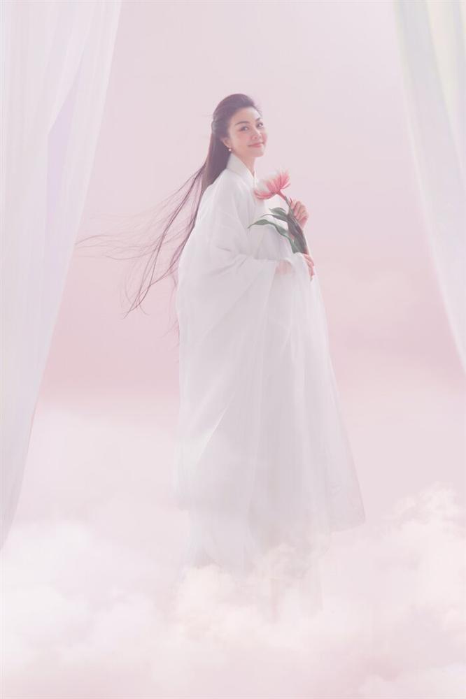 Sao Việt cosplay chị Hằng: Người được khen xinh, người bị chê phản cảm-4