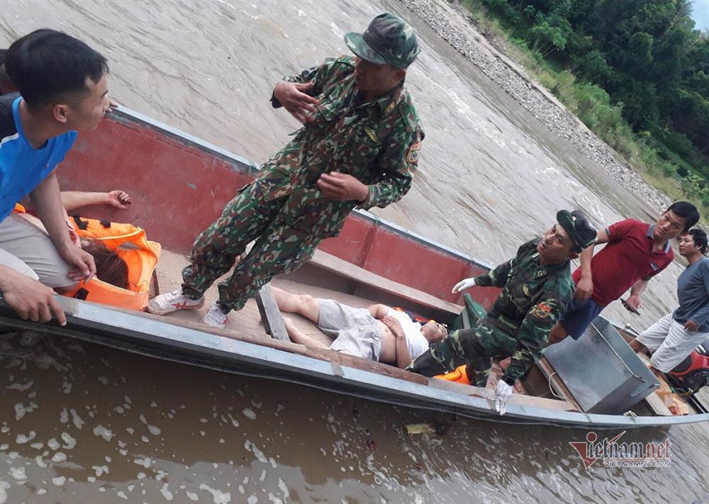 Hiệu trưởng lái xe bán tải lao xuống vực, hiệu phó cùng cô giáo tử vong-5