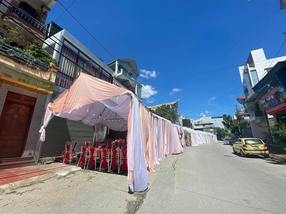 MC đám cưới 150 mâm cỗ lên tiếng về phát ngôn đến nhà hàng thanh toán 800k-1