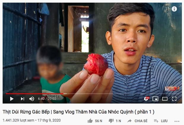 Sốc: Nam vlogger bị YouTube cảnh cáo vì bạo lực trẻ em nhưng vẫn bất chấp làm tiếp?-2