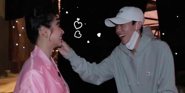 Hồng Thanh trốn chui trốn nhủi vào hậu trường Rap Việt để gặp bằng được bạn gái DJ Mie-4