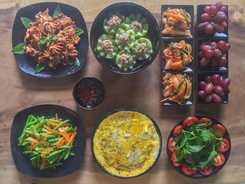 Thực đơn cả tuần cho mâm cơm gia đình ngon hết sảy, gái đoảng nhìn mà học tập-2