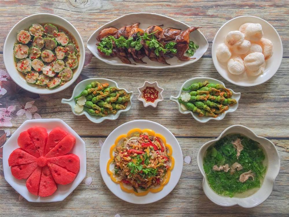 Thực đơn cả tuần cho mâm cơm gia đình ngon hết sảy, gái đoảng nhìn mà học tập-8