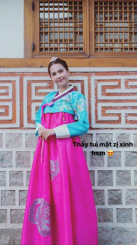 Ngọc Trinh sử dụng từ ngữ kém duyên trong tiệc sinh nhật bạn thân-8