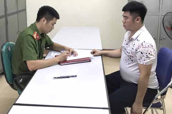 Người tát bé gái 2 tuổi ở Lào Cai đã đến trình diện Công an