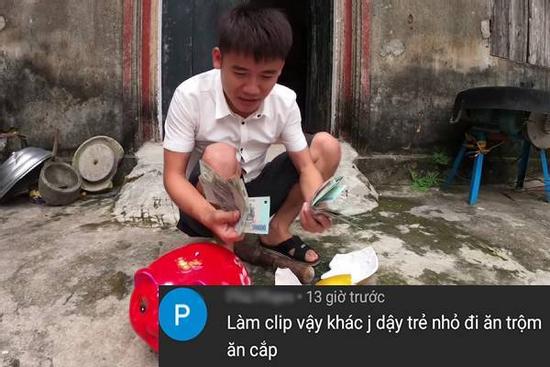 Con trai bà Tân Vlog ăn no 'gạch đá' khi làm clip trộm tiền của người khác