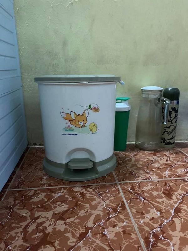 Biết vợ ghét dọn nhà, chồng âm thầm giấu cả trăm triệu ở nơi quen mà vợ không biết-1