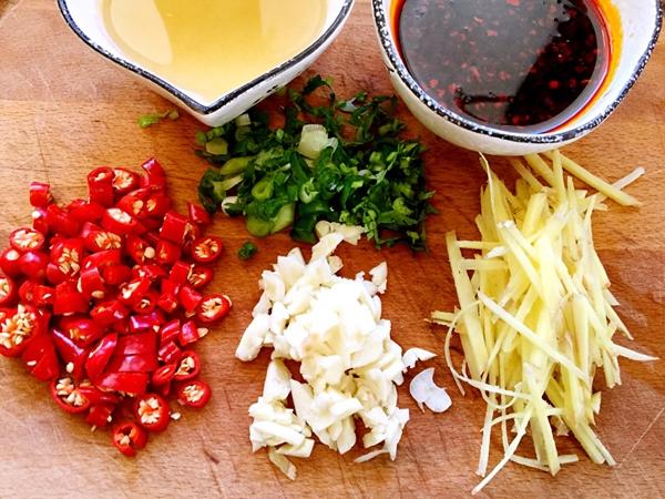 Mùa thu đông tới rồi, học ngay cách làm ốc xào cay để xuýt xoa cùng hội bạn thân thôi-2