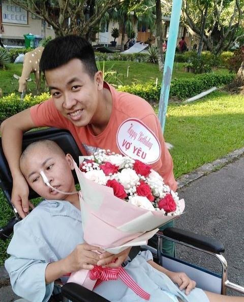 Sinh nhật đặc biệt của người vợ bị xuất huyết não-1