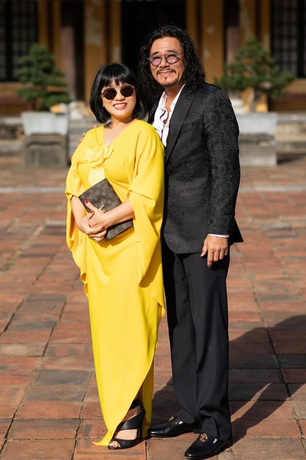 Nửa thập kỷ mới xuất hiện tại show event, Mỹ Lệ đeo khẩu trang hoa che nửa mặt-6