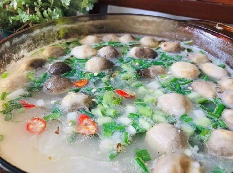 Học gái đảm Bình Định chế biến lẩu ngon 3 miền khó cưỡng, xì xụp những ngày trời thu-6