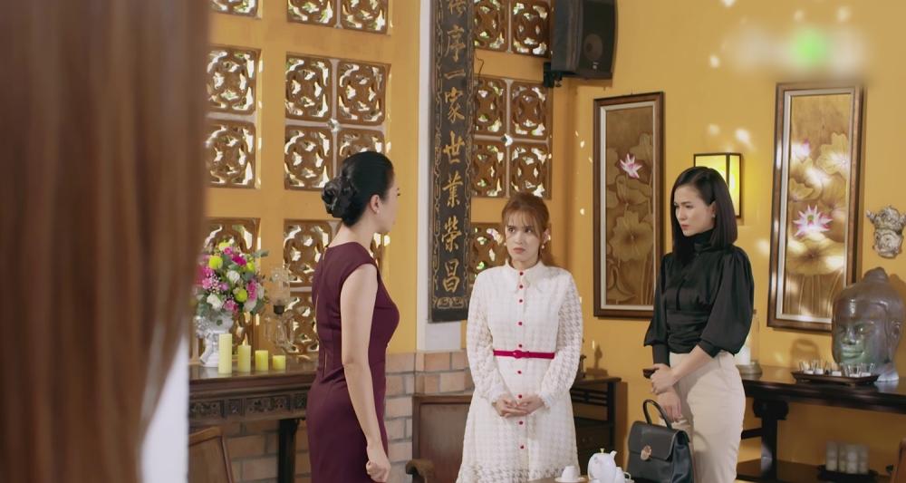 Gạo nếp gạo tẻ phần 2 tập 49: Thúy Ngân dùng bạo lực với chị ruột đến nỗi bị báo công an-10