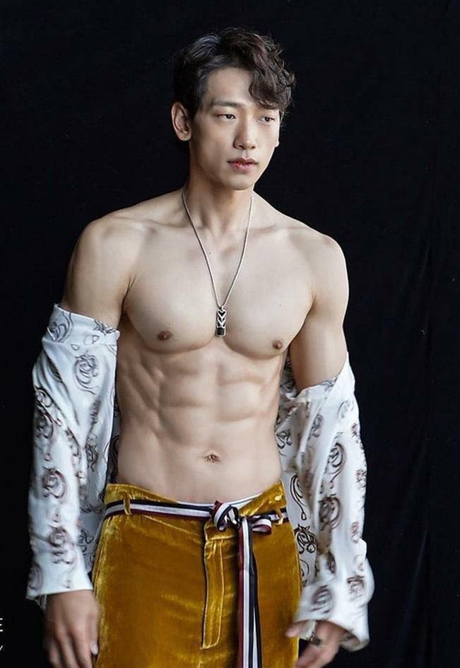 Không phải Son Ye Jin, Hyun Bin lại được mỹ nhân quyến rũ nhất thế giới này công khai nói lời yêu-4