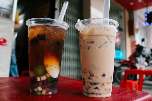 Cắm thìa sâu vào cốc sinh tố, cách phục vụ kém tinh tế khiến khách hàng phát điên-5