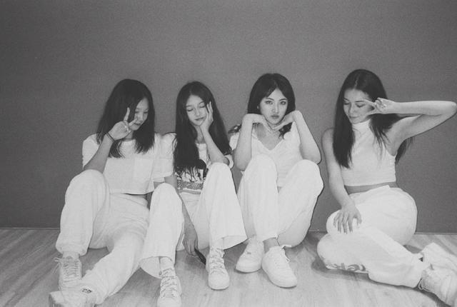 4 thiên kim tiểu thư Cbiz: Đã siêu giàu lại còn chơi với nhau, ai làm lại?-2