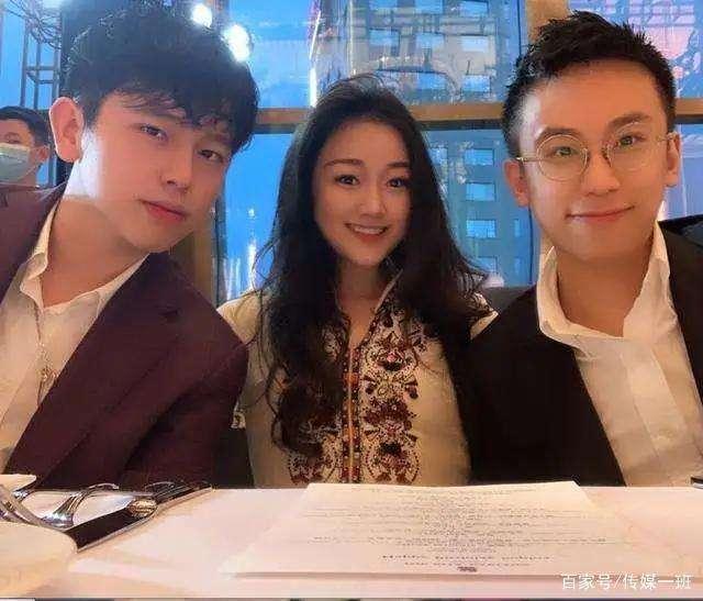 4 thiên kim tiểu thư Cbiz: Đã siêu giàu lại còn chơi với nhau, ai làm lại?-4