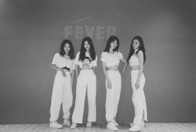 4 thiên kim tiểu thư Cbiz: Đã siêu giàu lại còn chơi với nhau, ai làm lại?-3