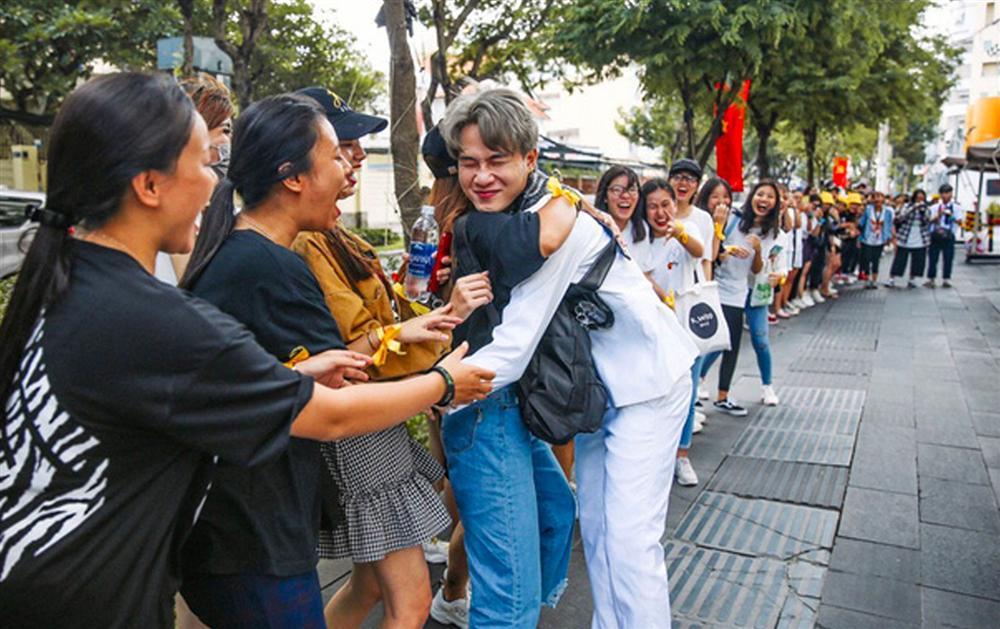 Fan khóc khi Hoa Hải Đường rớt hạng, Jack an ủi: Có gì phải buồn đâu nhỉ-4