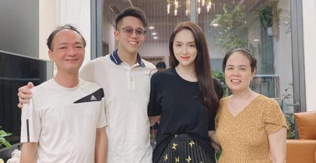 Những cuộc tình của sao Việt bị nghi chiêu trò, hợp đồng-1