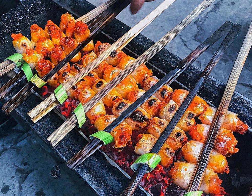 Những món ăn miền Trung chỉ nghe tên đã thèm chảy nước miếng-1