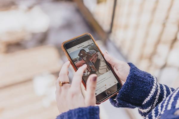 Nhìn cách sử dụng mạng xã hội, đoán người ấy thuộc cung hoàng đạo nào-2