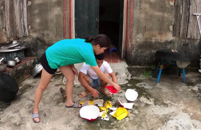 Động thái của bà Tân khi Hưng Vlog có nguy cơ bị cơ quan chức năng sờ gáy-2