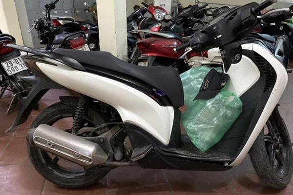 SH mới mua 2 tháng bị kẻ gian lấy mất, 11 năm sau được cảnh sát 141 tìm lại-1