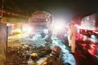 Tai nạn hãi hùng ở Tiền Giang: Xe khách lật ngang, 1 người chết, 19 người bị thương